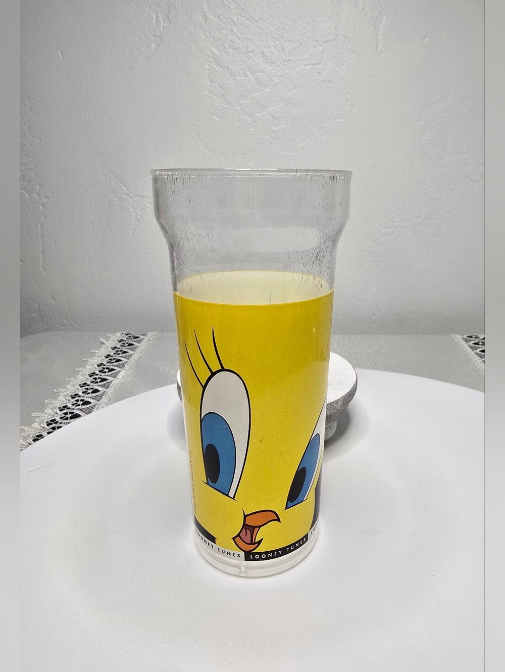 Vintage 1996 Looney Tunes Tweety Bird Face Plastic Cup Tumbler Zak Designs-Read